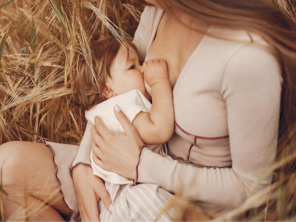 क्या स्तनपान से नवजात शिशुओं को भी हो सकता है कोरोना वायरस, अमेरिकी वैज्ञानिकों ने किया ये खुलासा